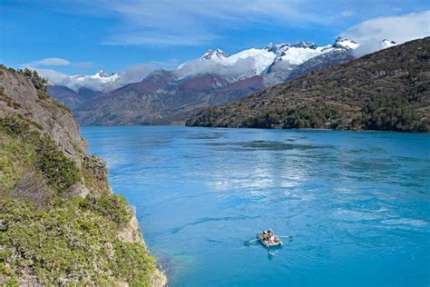 Birdwatching Paradise: Exploring Patagonia's Magical Waterscapes
